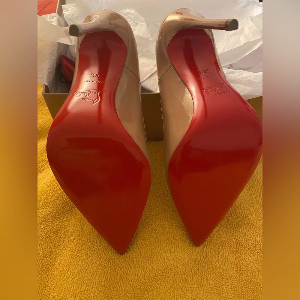 christian louboutin So Kate  8.5